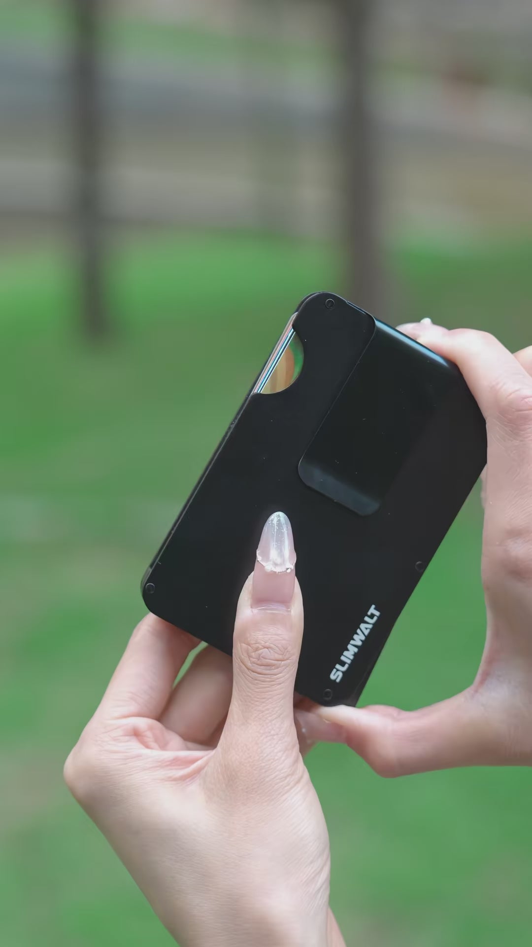 FAN-OUT WALLET