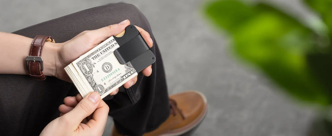 Father's Day Gift Idea: Why the SLIMWALT Wallet Makes the Perfect Gift SLIMWALT